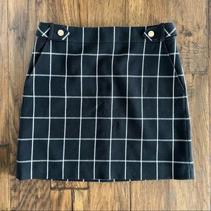 LOFT - Black & White Plaid Mini Skirt with Gold Buttons - Size 8